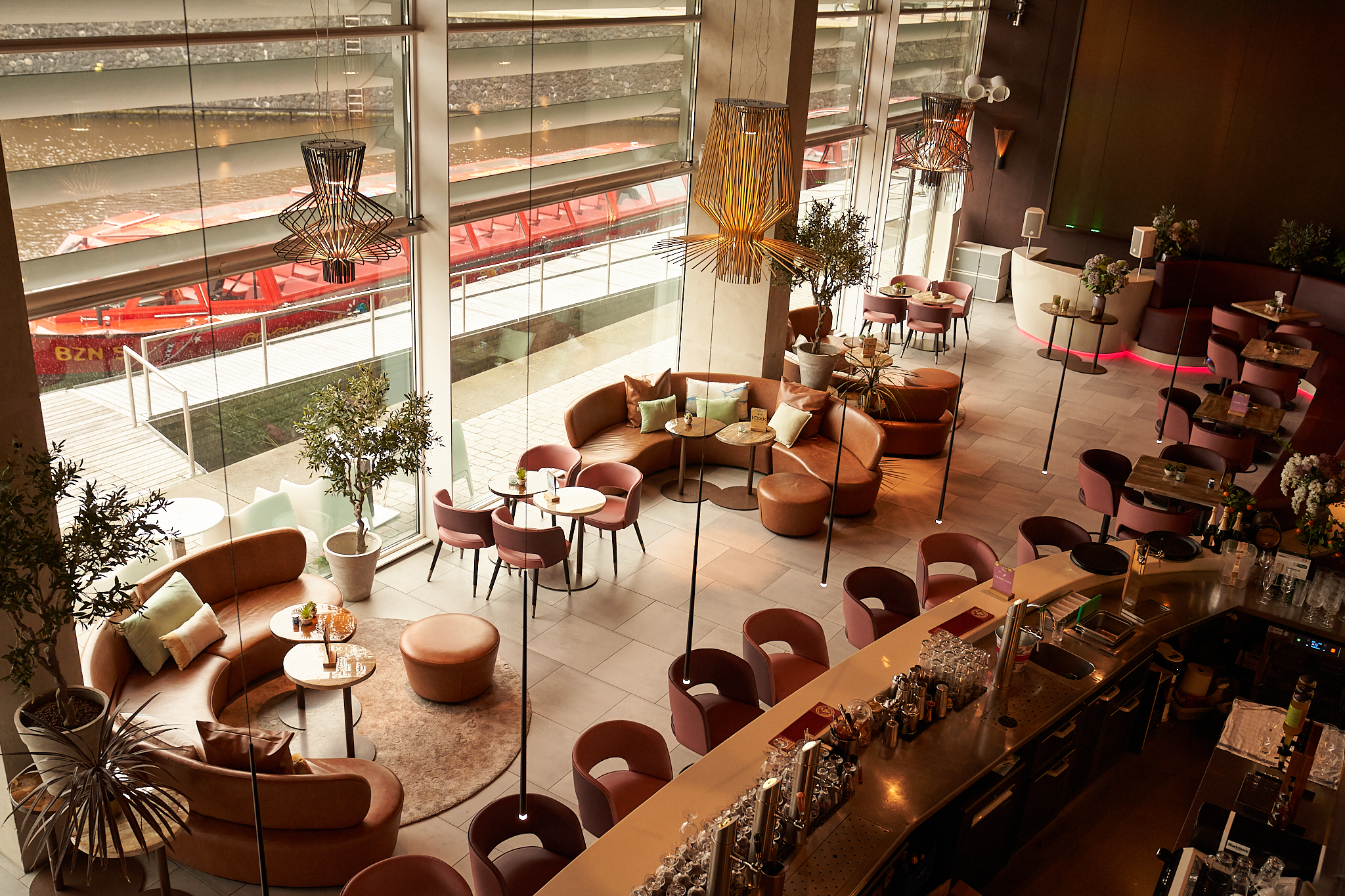 Overzichtsfoto van I-Dock bar